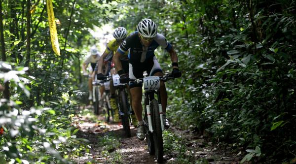 Langkawi International Mountain Bike Challenge: Kohei Yamamoto hace historia en una prueba espectacular