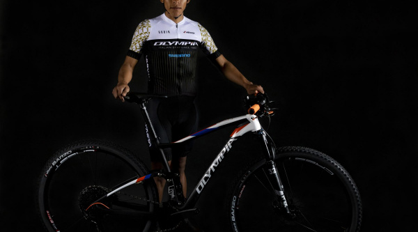 El Olympia Factory Cycling Team 2019 contará con Shimano, Lazer y NamedSport