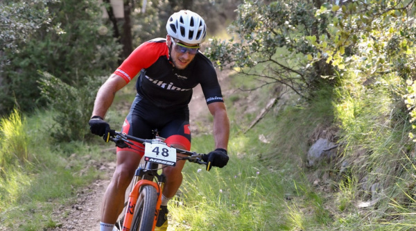 Cristofer Bosque se impone Jofre Cullell en el retorno de la Copa Catalana Internacional Biking Point