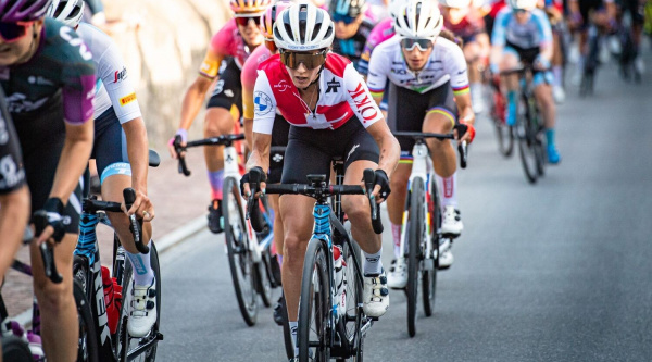 Jolanda Neff brilla en el Tour de Suiza femenino de carretera