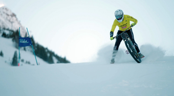 ¿Quiénes serán los primeros campeones del mundo de Snow Bike? Danny Hart y Sabrina Jonnier entre los inscritos