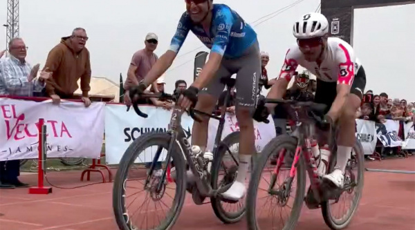 Valero gana a Schurter y Valverde en un podio de lujo de la Utopia Gravel