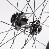sram_rise40_26in_hub_my12_md