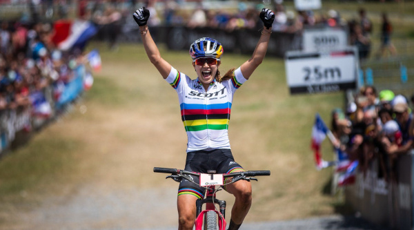 Kate Courtney se despide del SCOTT-SRAM tras 6 temporadas