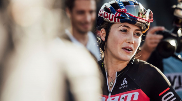 Kate Courtney dispuesta a correr el mundial de ciclocross 2022
