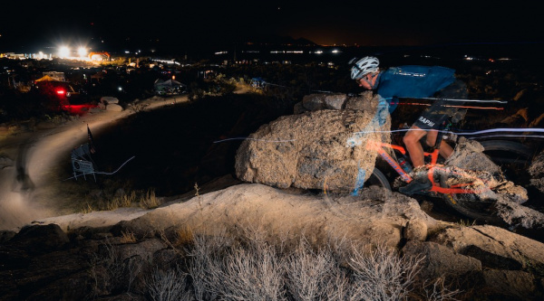 540 km de MTB en 24 horas, el nuevo récord de Keewan Swenson en las 24 horas de Old Pueblo