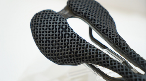 Así es el primer sillín con impresión 3D de Selle Italia, el SLR Boost 3D