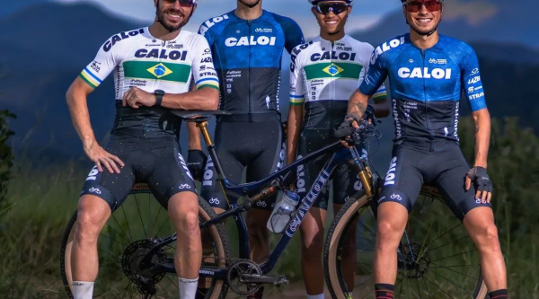 Henrique Avancini se pasa a Caloi con su propio equipo, el Caloi Henrique Avancini Racing