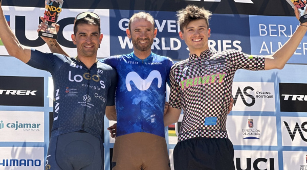 Alejandro Valverde gana su primera carrera de gravel en La Indomable