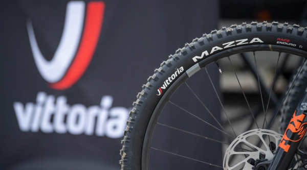 Neumáticos Vittoria Enduro Race: goma más blanda y carcasa más resistente para competir