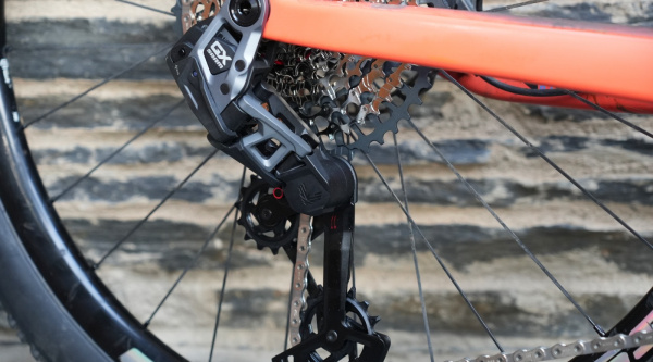 SRAM actualiza el firmware Eagle AXS Transmission para que cambie más rápido (pero no siempre)