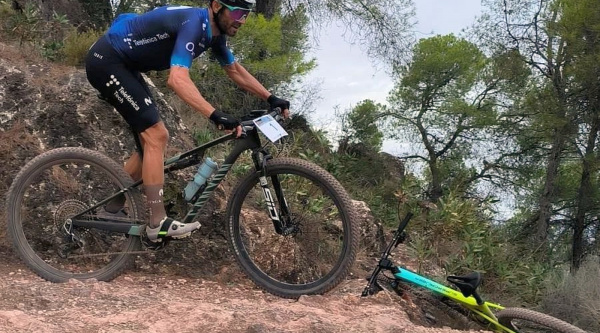 Alejandro Valverde apunta a la Cape Epic 2024: «si es muy técnica ya te digo que no voy a ganar»