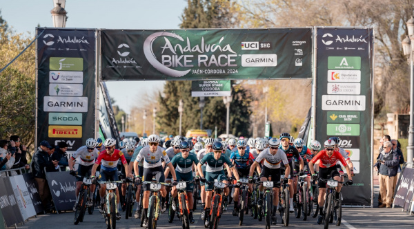 Wout Alleman y Hans Becking ganan la Skoda Super Stage, la jornada reina de la Andalucía Bike Race
