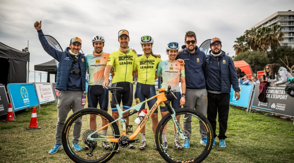 El equipo Buff-Megamo logra ser el número uno de ranking mundial UCI de XCM