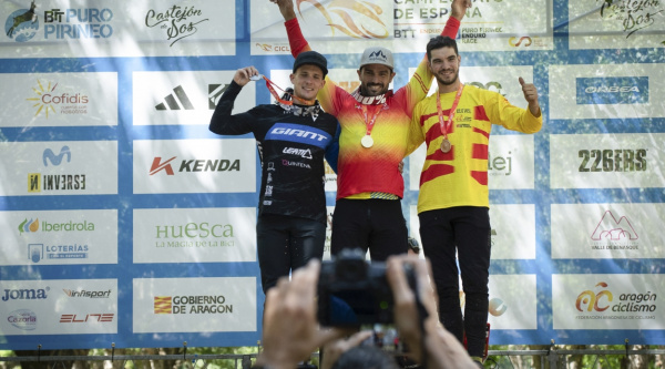Edgar Carballo y Cristina Menéndez ganan el Campeonato de España de Enduro 2024