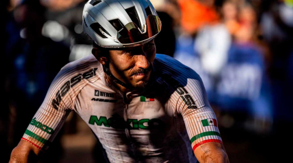 El regreso de Gerardo Ulloa, se proclama campeón Panamericano de XCO 2025