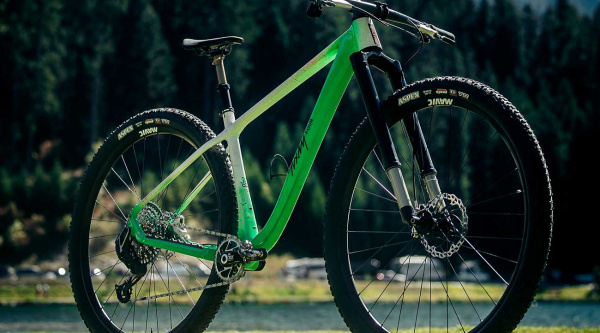 KTM también prueba las ruedas de 32″ en la Copa del Mundo