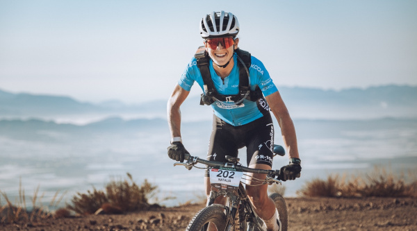 Se repite el guion en Tabernas: Maté y Fischer vuelven a ganar en la Škoda Titan Desert Almería 2025