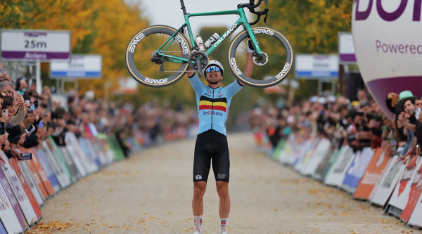De la plata al oro: Vermeersch se corona campeón del mundo de gravel 2025