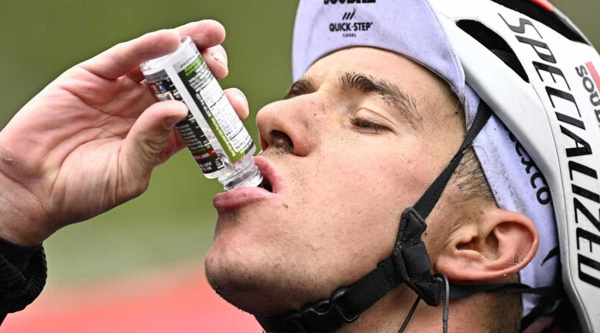 Cetonas en el ciclismo: lo que dice la ciencia, la UCI, el mito y la realidad del pelotón