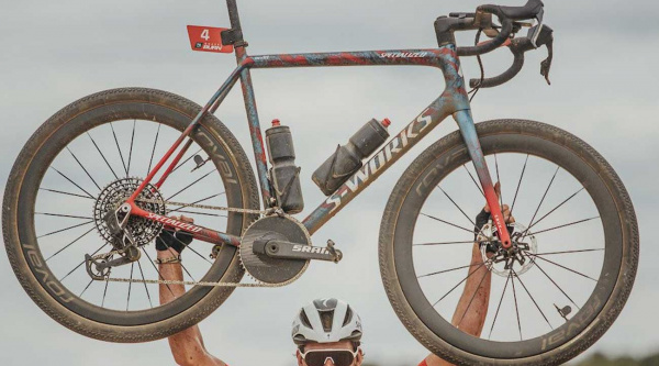 Hay unas nuevas ruedas Roval Terra Aero para gravel que ya ruedan (y ganan) en competición