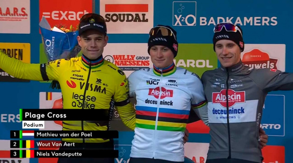 Van der Poel cumple y gana en Hofstade mientras Van Aert da un paso adelante