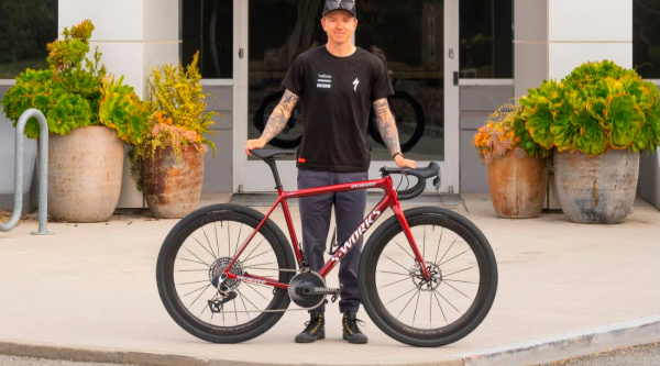Keegan Swenson ficha por Specialized y liderará su nuevo proyecto off-road