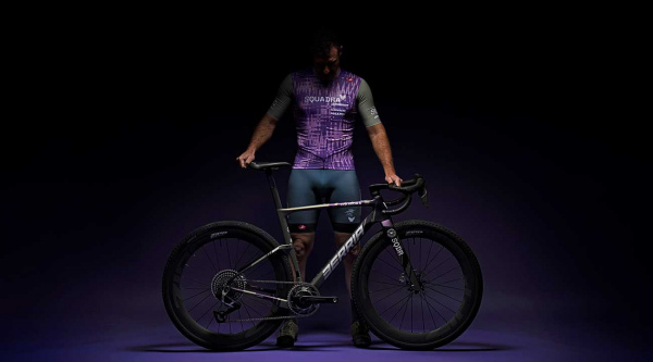 Berria Bikes lanza Squadra BERRIA y apuesta por el racing amateur de alto nivel