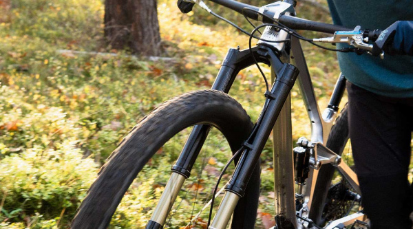 Intend lanza la primera horquilla XC de 32 pulgadas disponible para el público