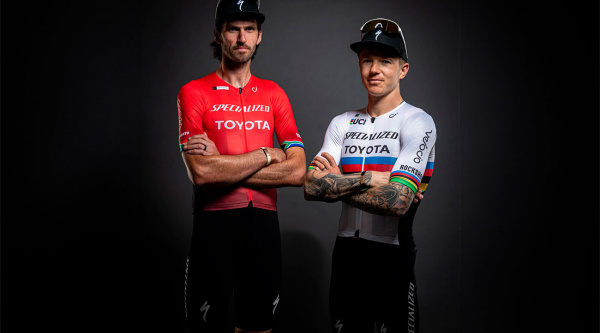 Tras un accidente con un coche en Girona, Keegan Swenson es baja de la Absa Cape Epic