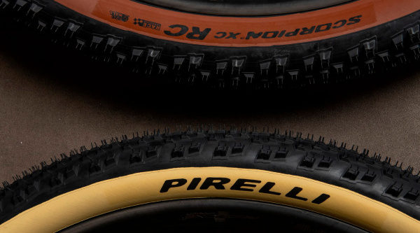 Las Scorpion XC de Pirelli estrenan acabados Retro y Classic