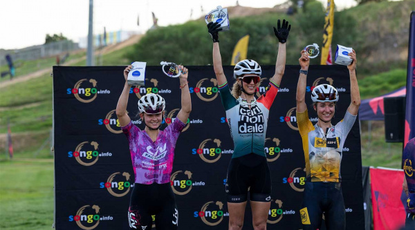 Jolanda Neff y Luke Moir ganan la Songo.info Champions Race, un short track previo a la Cape Epic