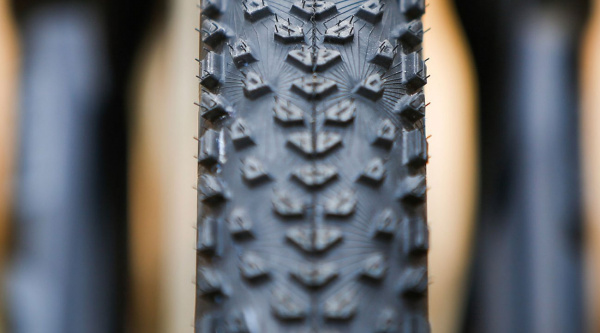 Continental Dubnital ahora para gravel, llega una nueva medida de 50 mm