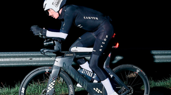 3.826 km en 7 días es el nuevo récord mundial, así lo ha logrado Alex McCormack