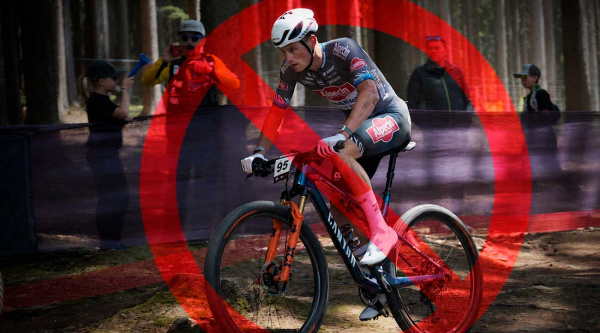 Mathieu van der Poel no correrá en Nové Město pese a haber sido anunciado por la organización