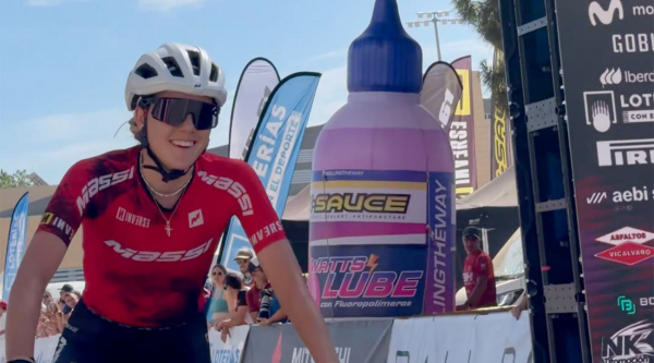 Marta Cano da el salto a élite y se proclama campeona de España de XCO