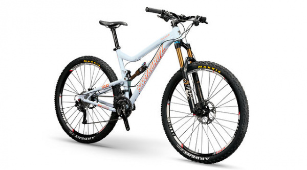 La Santa Cruz Tallboy LT por Gary Perkin