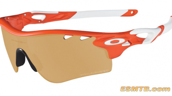 oakley_radarlock_2