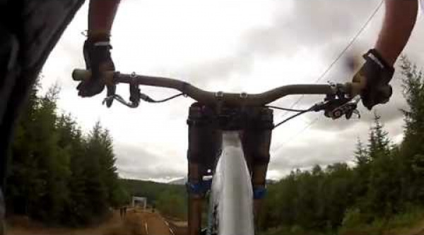 Vídeo equipo MS Mondraker en Fort William
