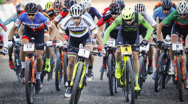 Short Track Mont Sainte Anne