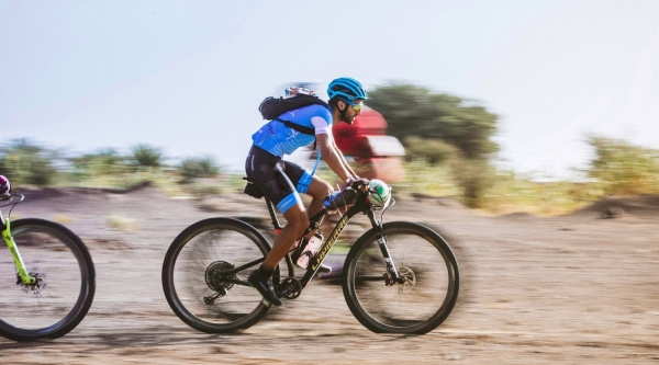 Lapierre en la Titan Desert