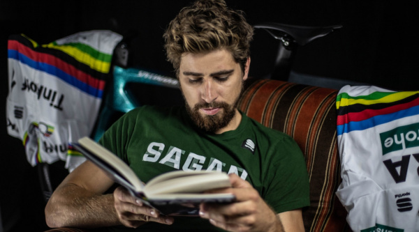 Camiseta Sagan