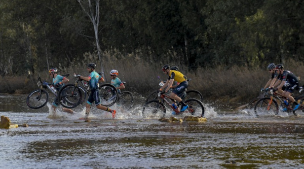 3ª Etapa de la Leyenda de Tartessos Muelle de las Claveras – Valverde del CaminoFoto Jesus Jimenez Photographerssports