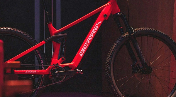 Berria Mako 150 Hybrid HP