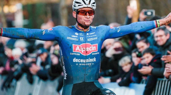 Van der Poel imparable