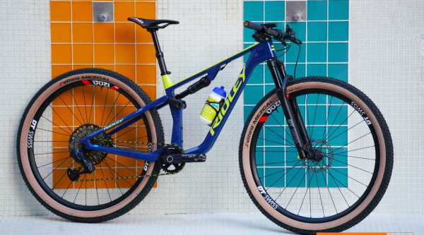 Ridley Raft de Yana Belomoina