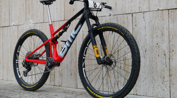 BMC Fourstroke 01 de Jordan Sarrou