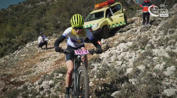 [VÍDEO] Lo mejore de la etapa 3 de la Andalucía Bike Race by Garmin