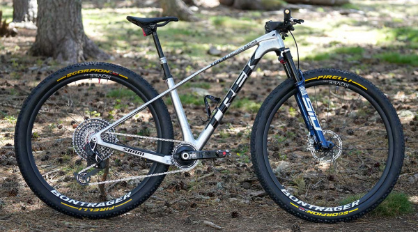 trek00