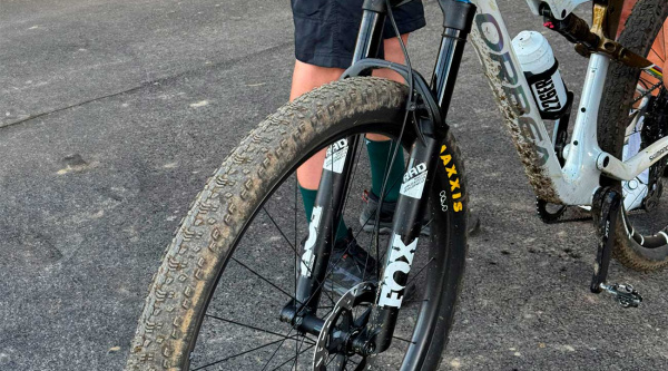 Prototipo horquilla Fox 34